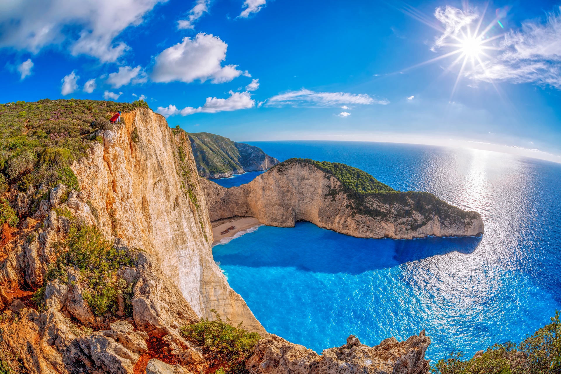 Navagio, Zakynthos.jpg